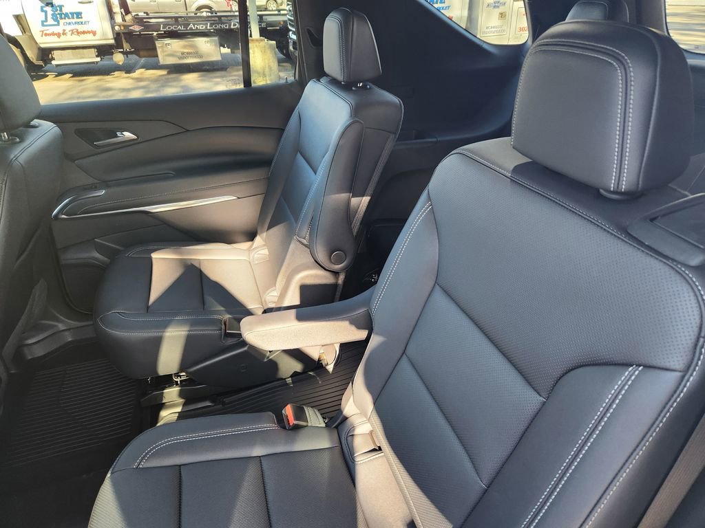 New 2026 Chevrolet Traverse LT w/ Driver Confidence Package image 12