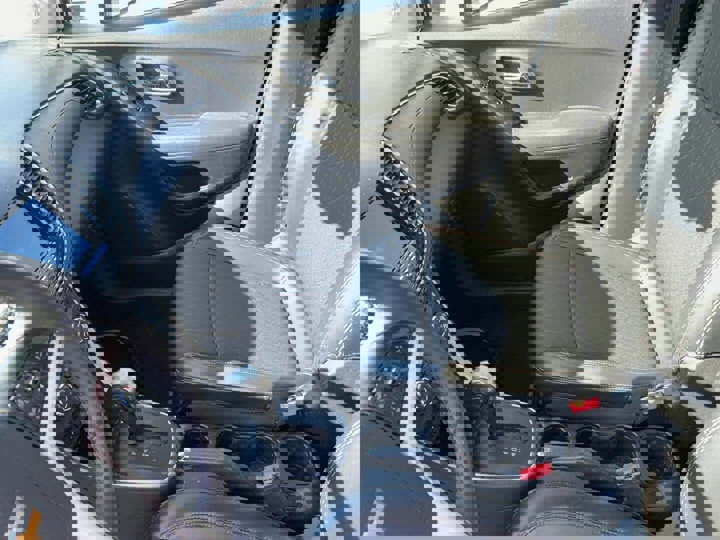 Used 2019 Chevrolet Trax LT w/ LT Convenience Package image 11