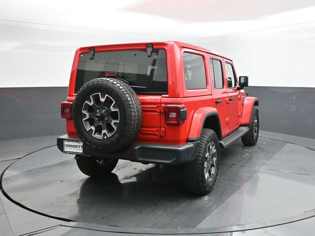 New 2025 Jeep Wrangler Sahara image 11