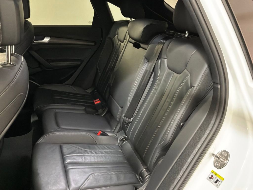 Used 2023 Audi Q5 2.0T Premium Plus w/ Premium Plus Package AWD/4WD image 19