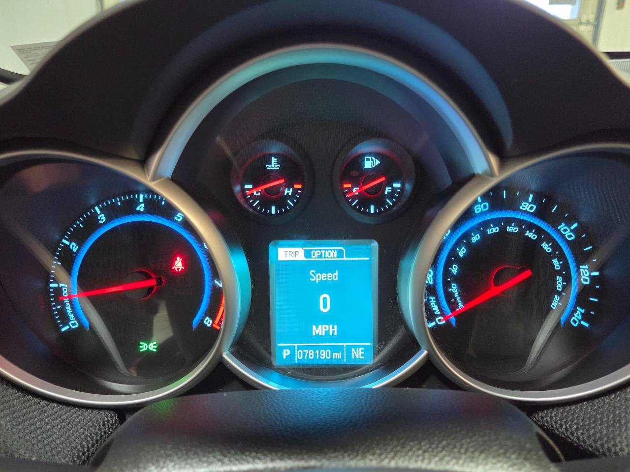 Used 2015 Chevrolet Cruze LT FWD image 32
