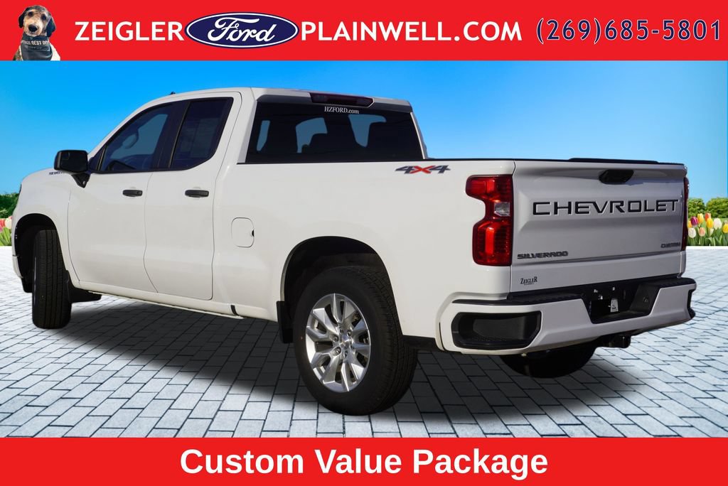 Used 2023 Chevrolet Silverado 1500 Custom AWD/4WD image 3