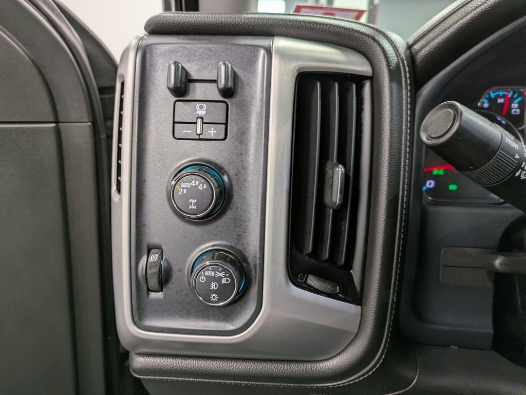 Used 2018 GMC Sierra 1500 SLT image 20