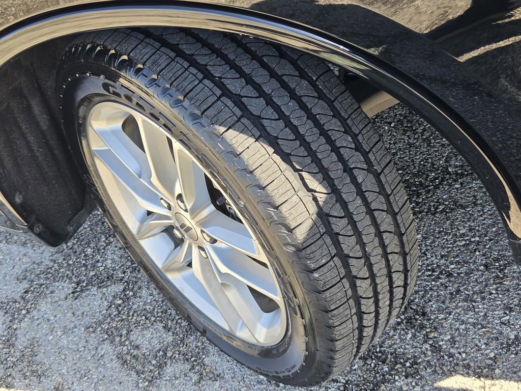 Used 2024 Dodge Durango GT RWD image 32