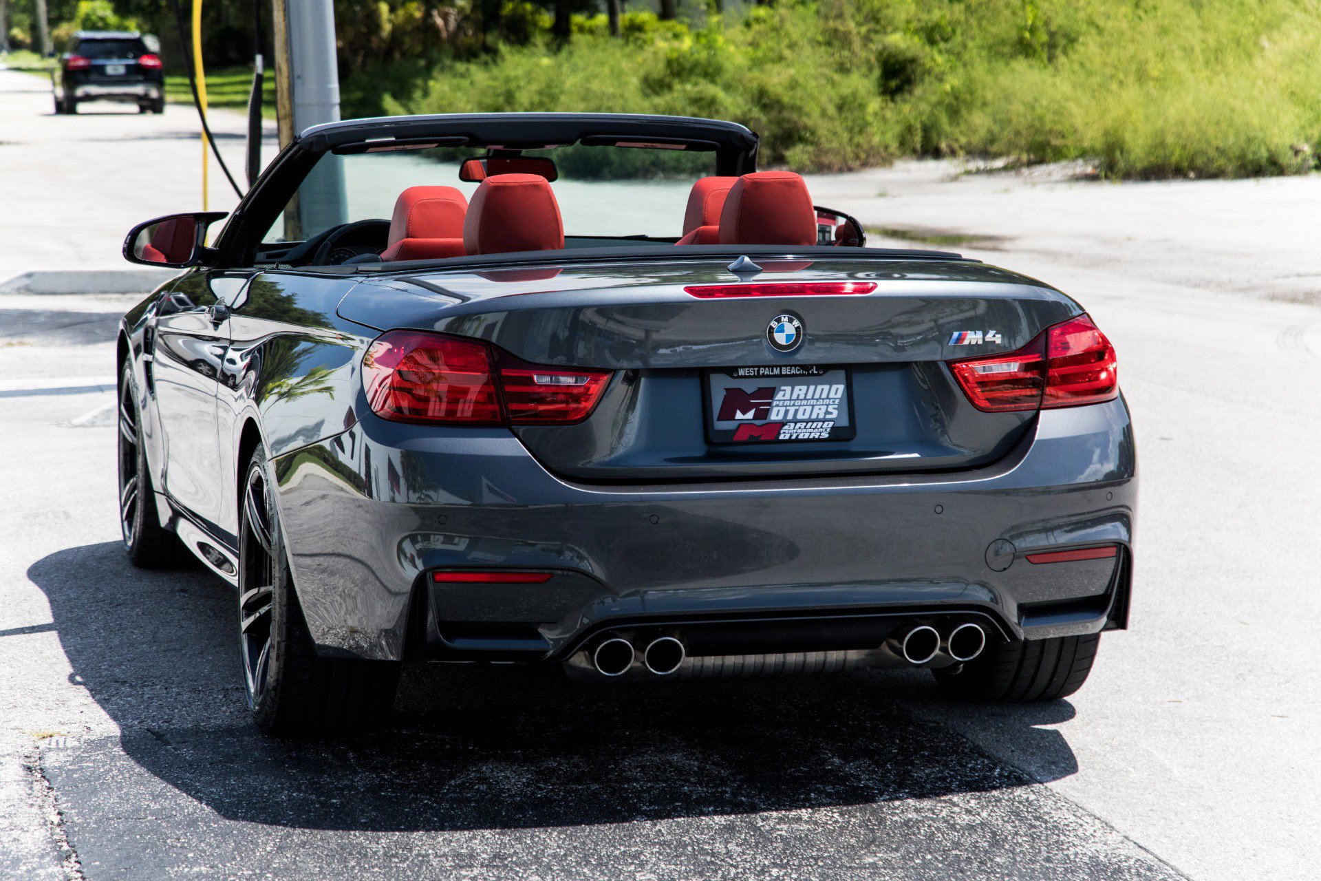 Used 2016 BMW M4 Convertible image 20