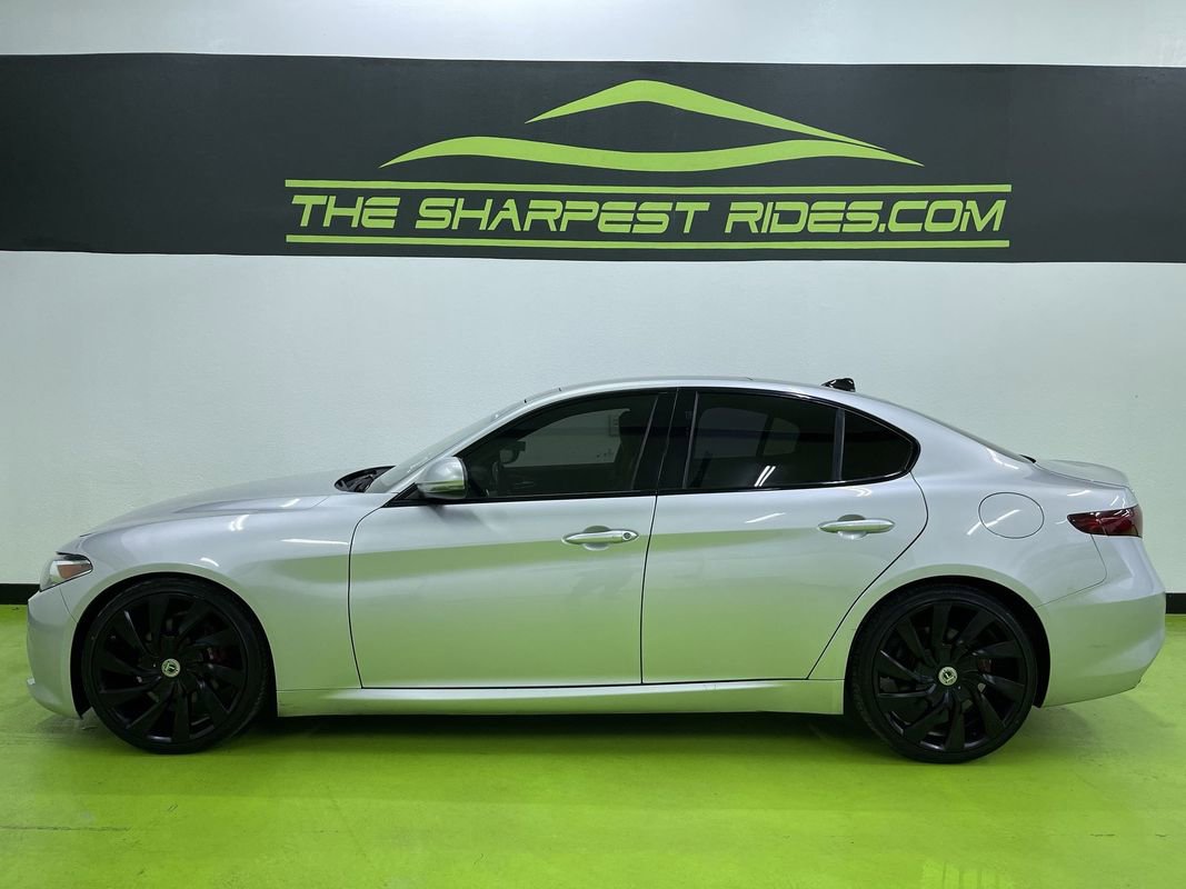 Used 2018 Alfa Romeo Giulia Ti Sport w/ Quick Order Package 22U Sport image 5