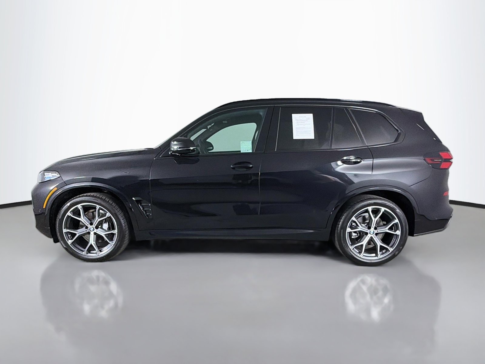 Used 2026 BMW X5 xDrive40i AWD/4WD image 4
