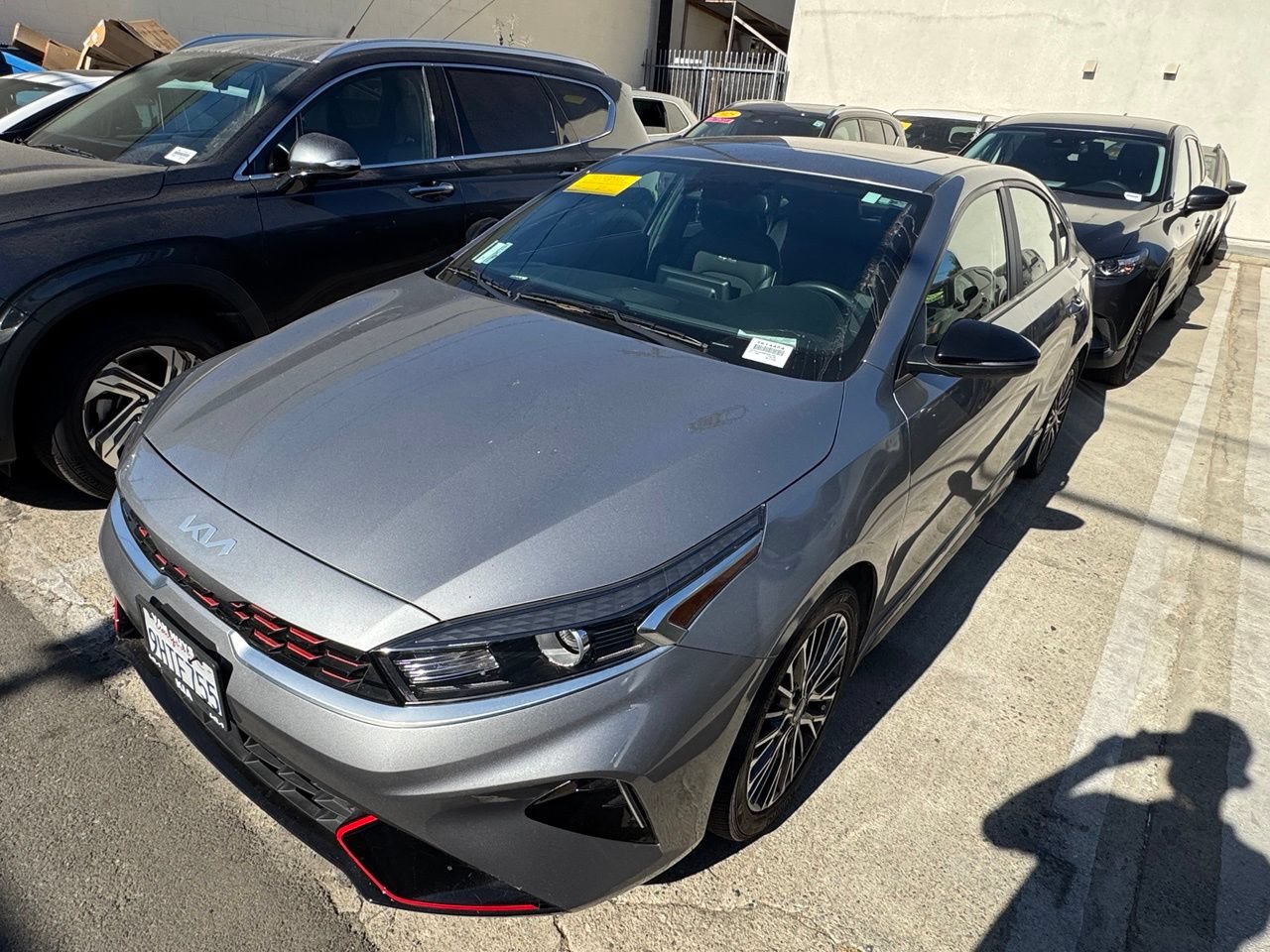 Used 2023 Kia Forte GT-Line w/ GT-Line Premium Package FWD image 2