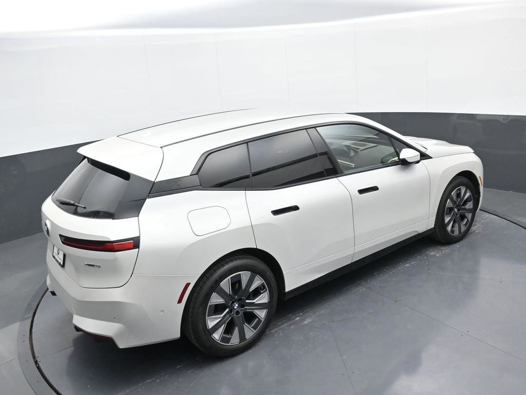 New 2026 BMW iX xDrive45 AWD/4WD image 36