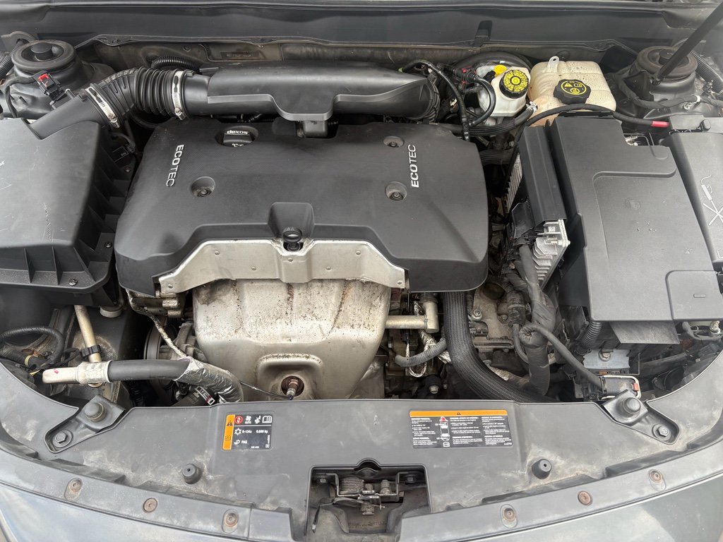 Used 2015 Chevrolet Malibu LTZ image 28