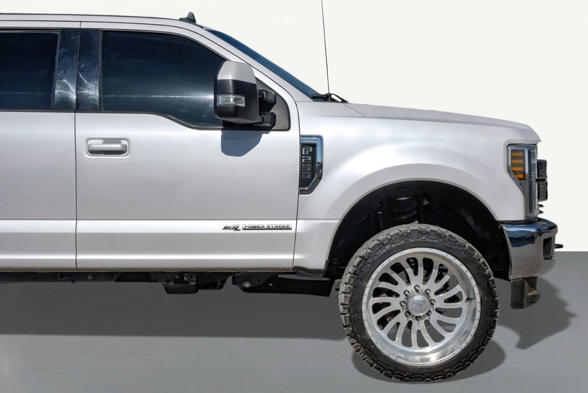 Used 2019 Ford F250 Lariat w/ Lariat Value Package image 7