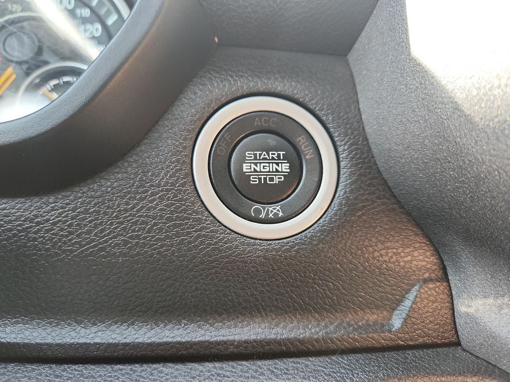 Used 2022 RAM 3500 Tradesman AWD/4WD image 25