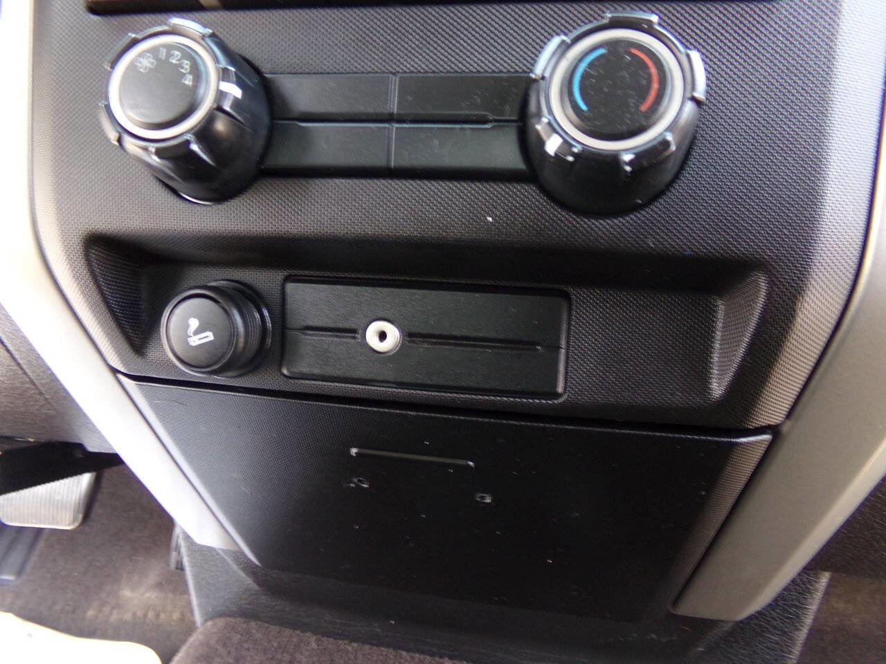 Used 2009 Ford F150 Lariat image 35