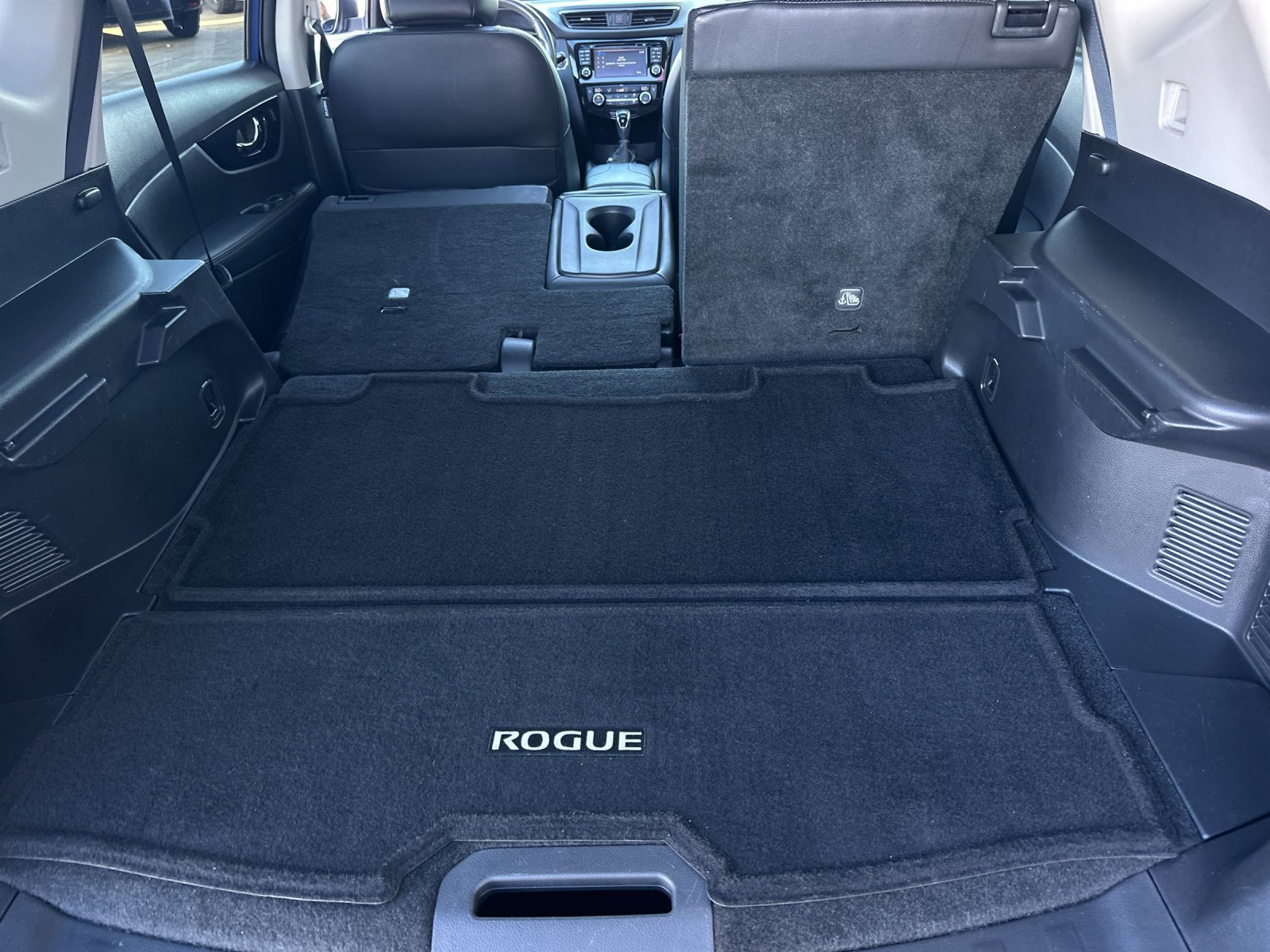 Used 2017 Nissan Rogue SL w/ SL Premium Package AWD/4WD image 15