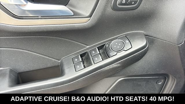 Used 2022 Ford Escape SEL w/ Technology Package FWD image 11