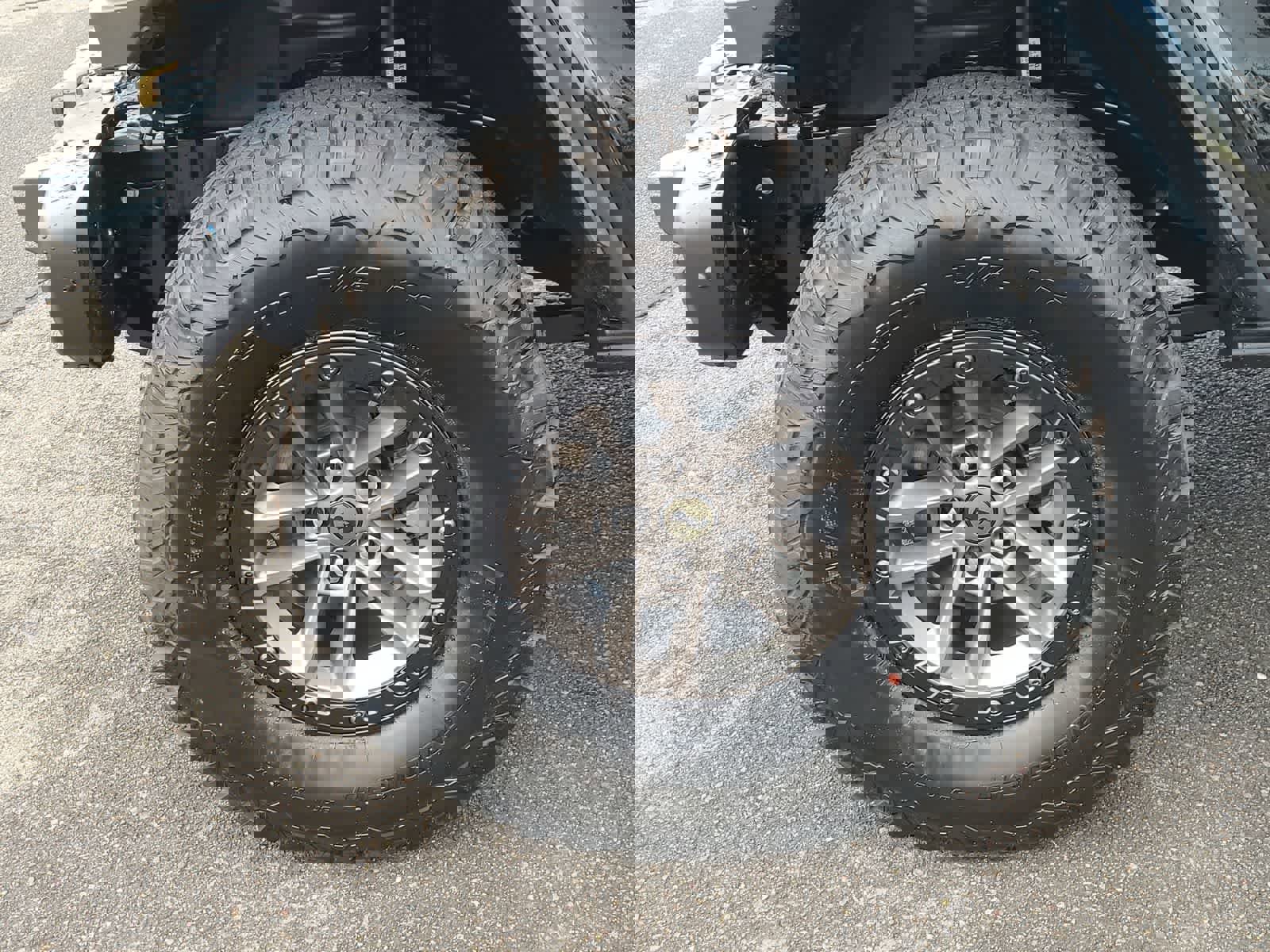 New 2025 Jeep Wrangler Unlimited Rubicon 392 image 16