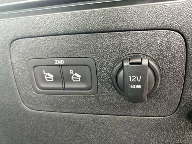 Certified 2025 Kia Sorento SX image 17