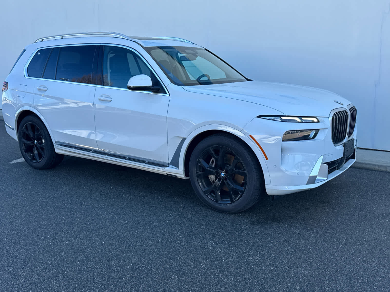 Certified 2023 BMW X7 xDrive40i image 2