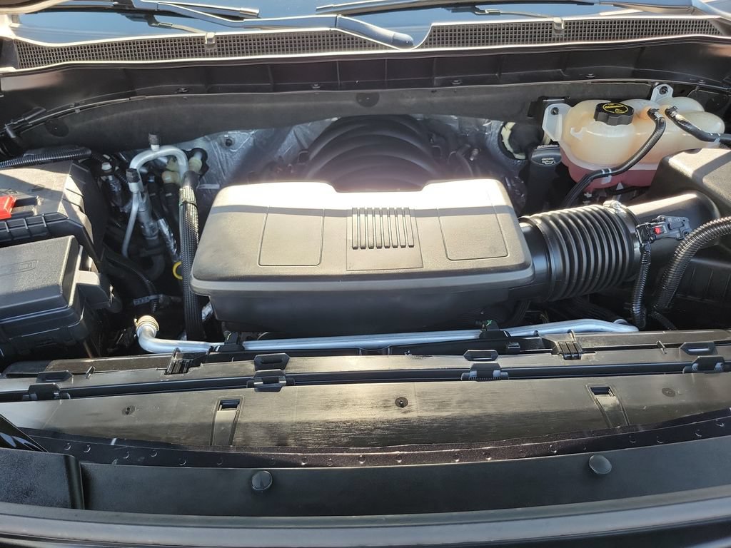 Used 2024 Chevrolet Tahoe RST w/ Sport Performance Package AWD/4WD image 33