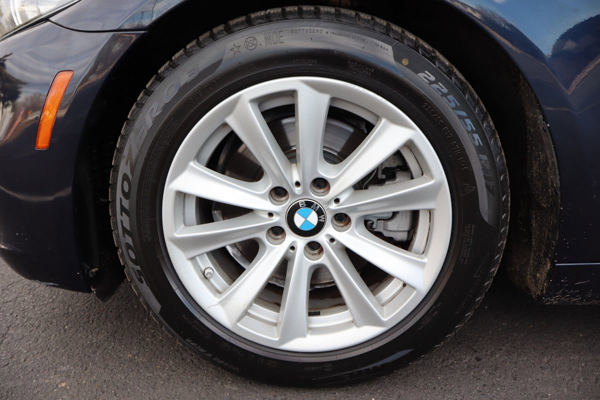 Used 2015 BMW 528i xDrive Sedan image 42