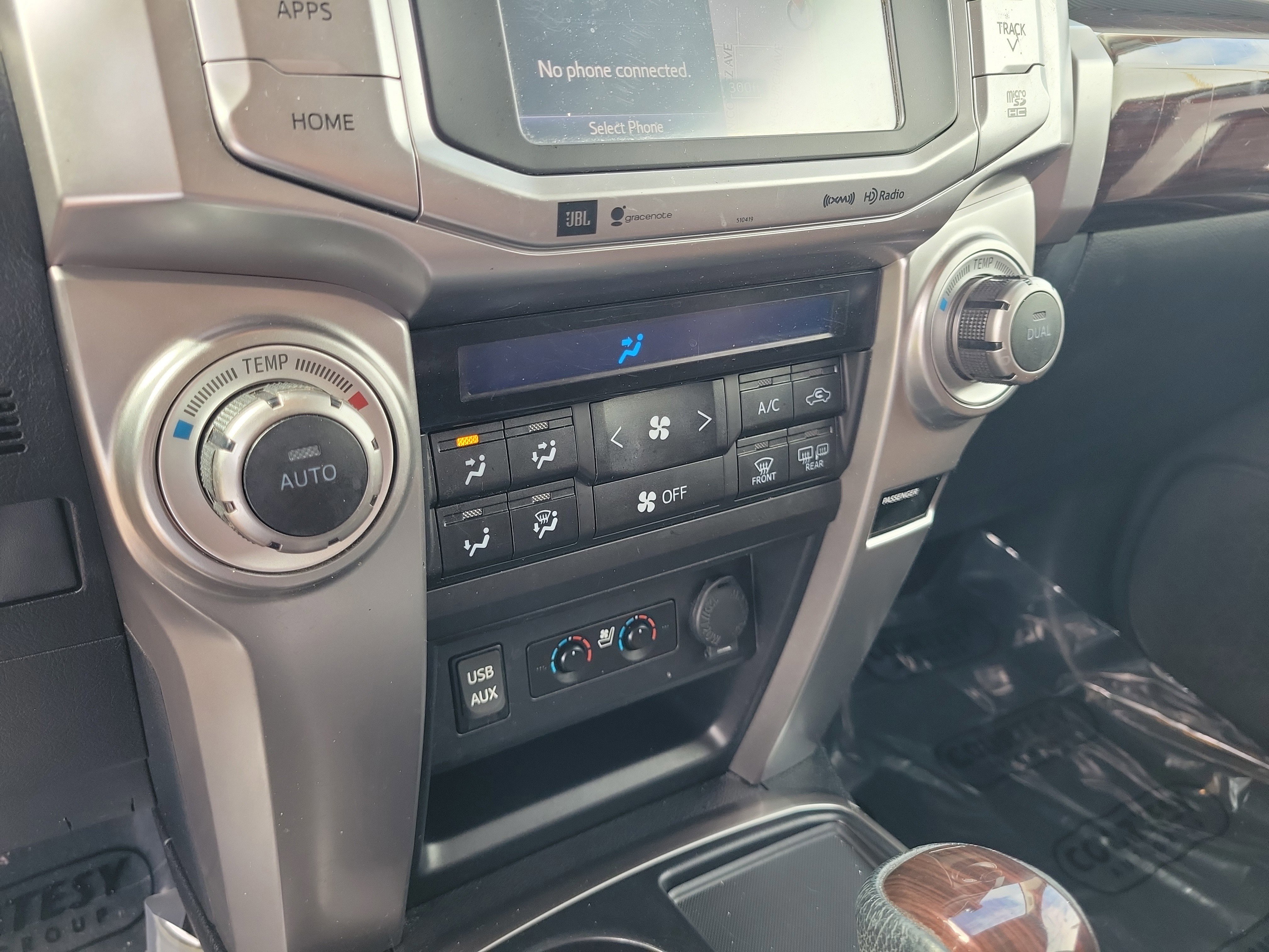 Used 2018 Toyota 4Runner Limited image 16