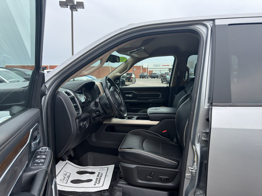 Used 2022 RAM 4500 Laramie AWD/4WD image 10