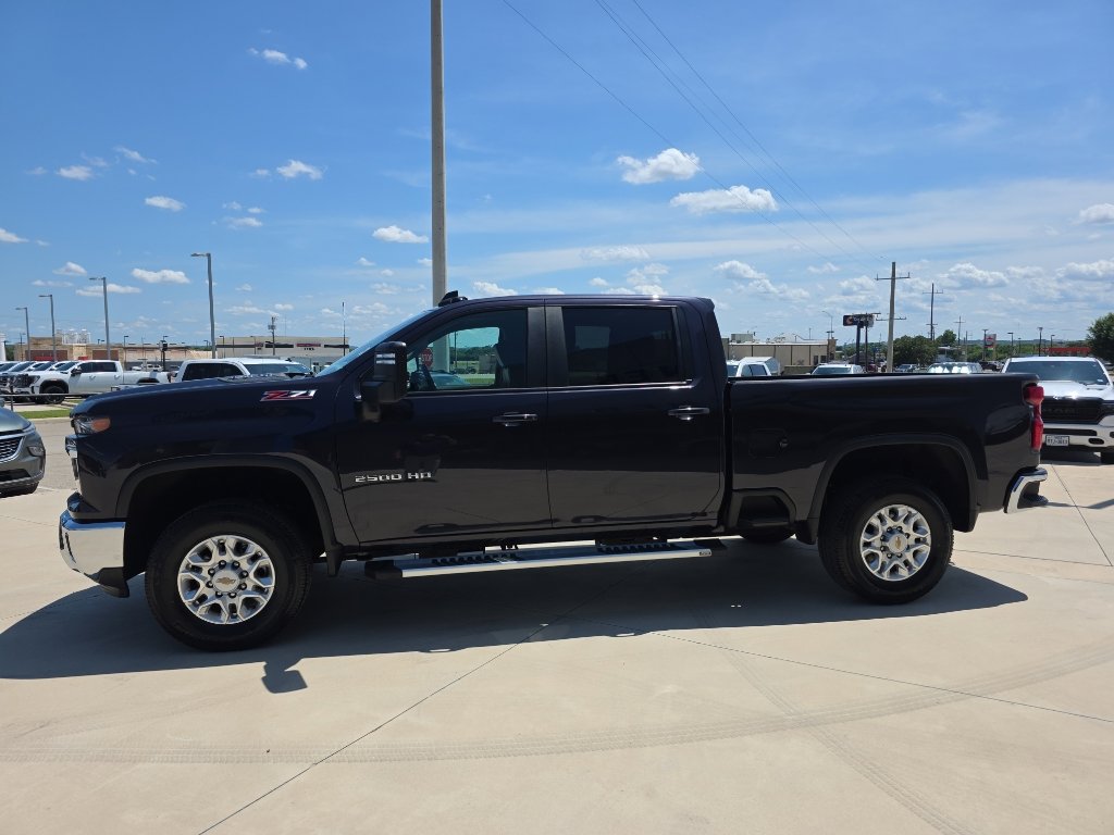 Certified 2024 Chevrolet Silverado 2500 LT w/ All Star Edition AWD/4WD image 4