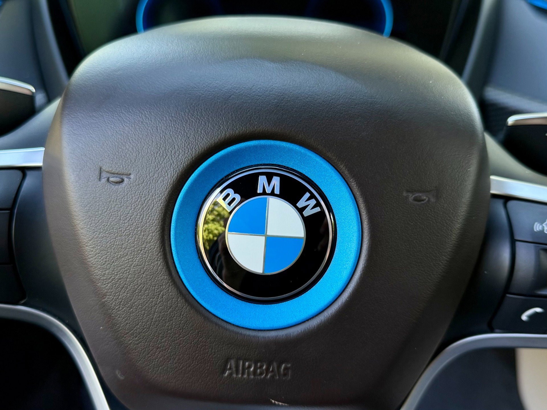 Used 2019 BMW i8 Coupe AWD/4WD image 30