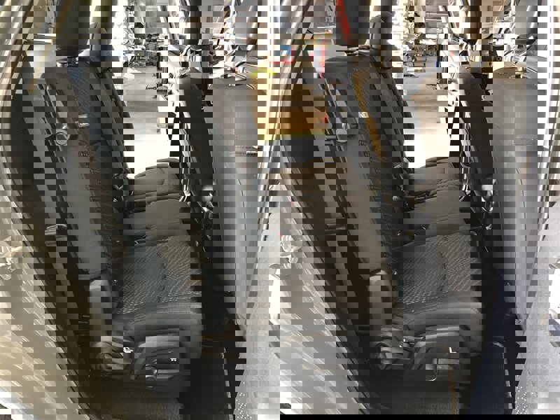 Used 2020 Dodge Journey SE w/ Blacktop Package image 19