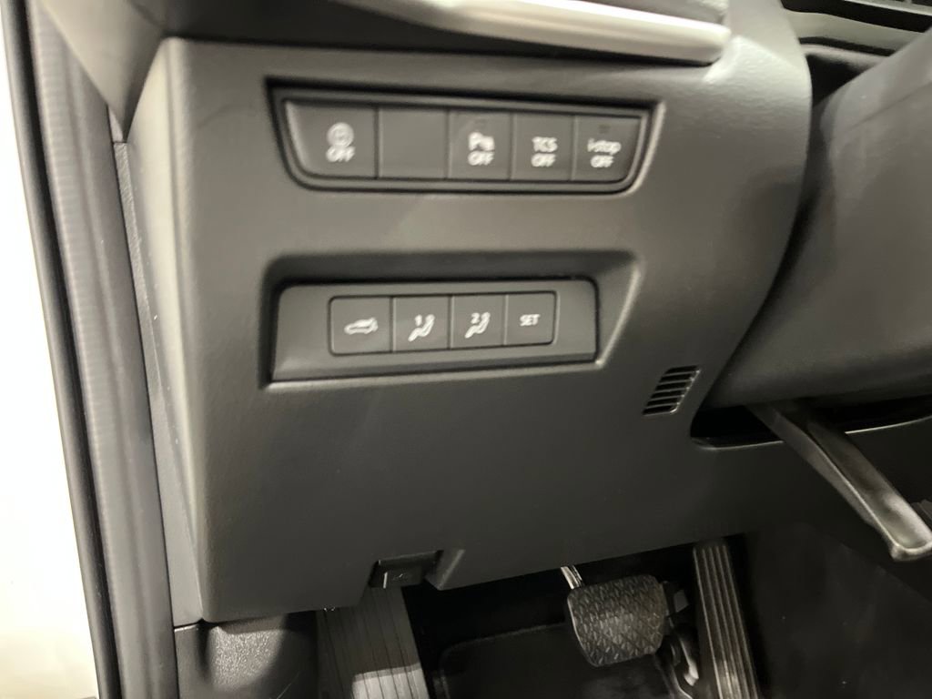 Used 2024 MAZDA CX-90 3.3 Turbo w/ Premium Package image 17