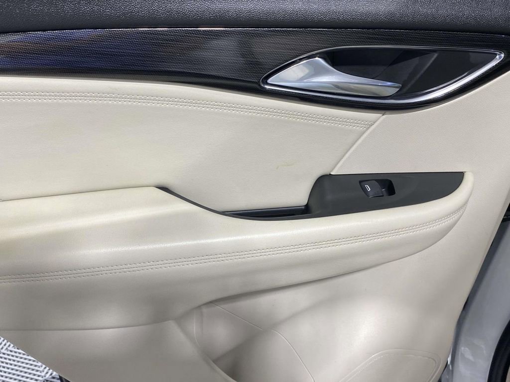 Used 2022 Buick Envision Preferred FWD image 14