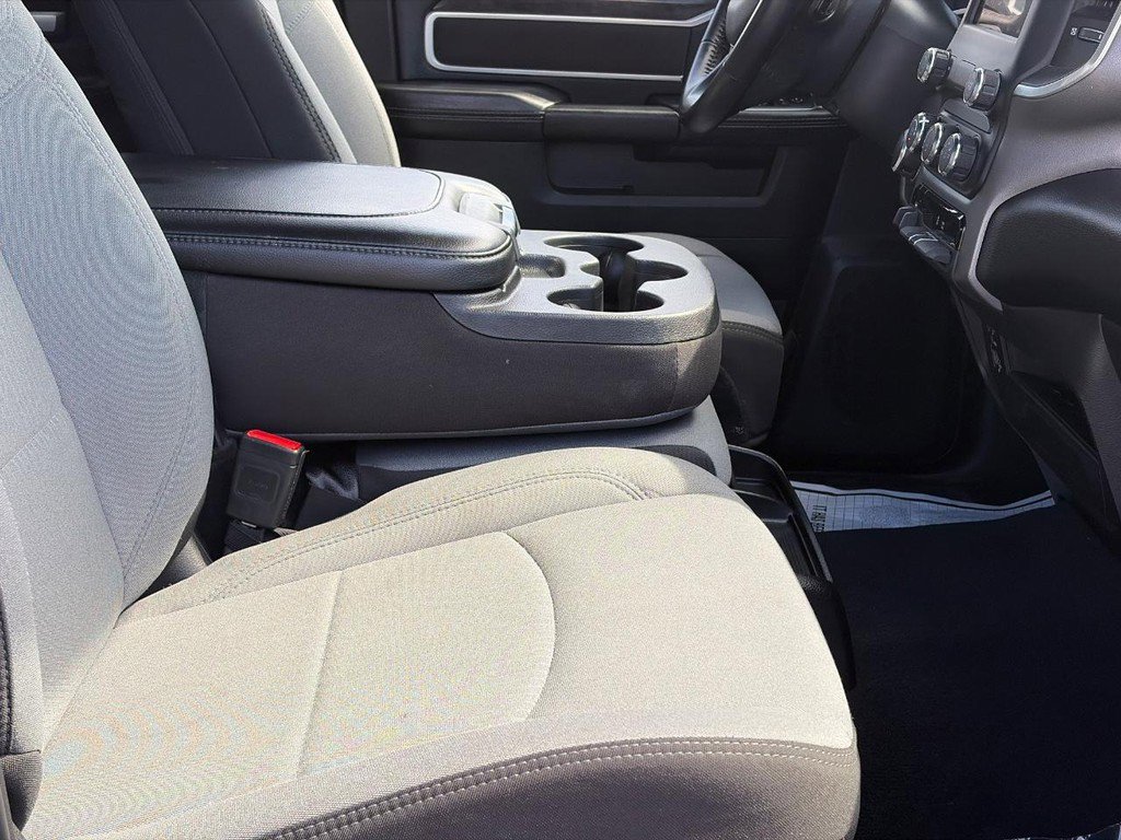 Used 2024 RAM 2500 Big Horn w/ Bed Utility Group image 17