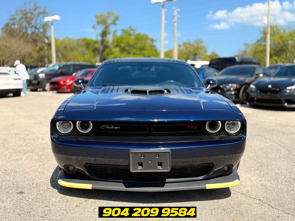 Used 2017 Dodge Challenger R/T Scat Pack RWD image 10