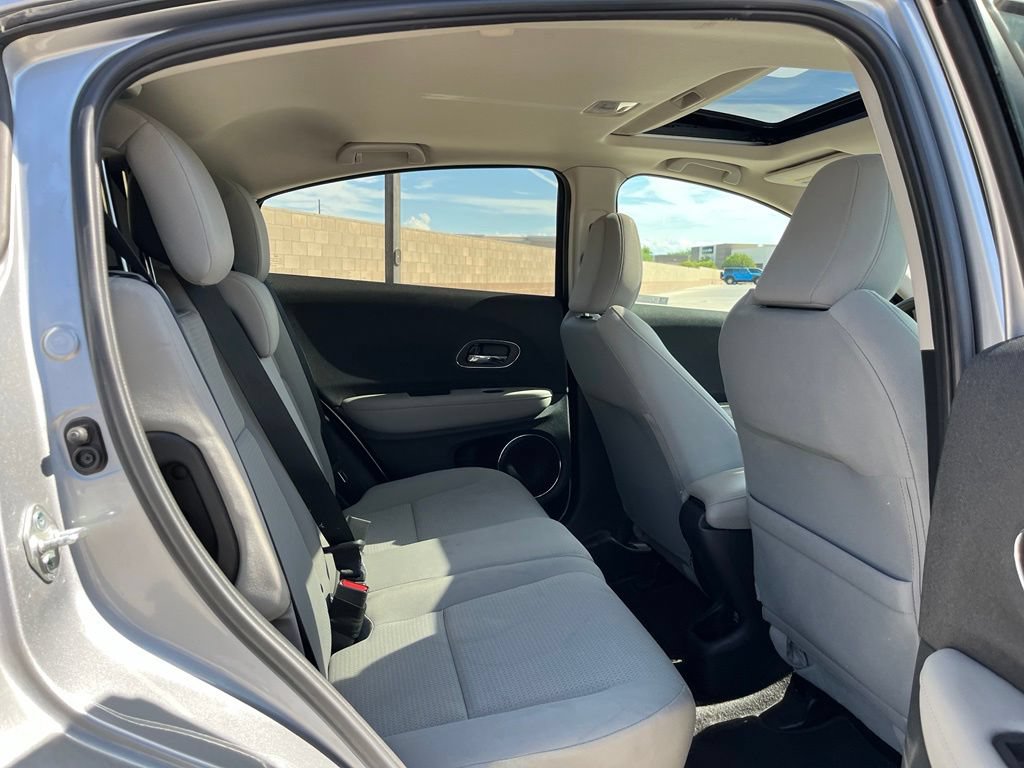 Used 2021 Honda HR-V EX image 17