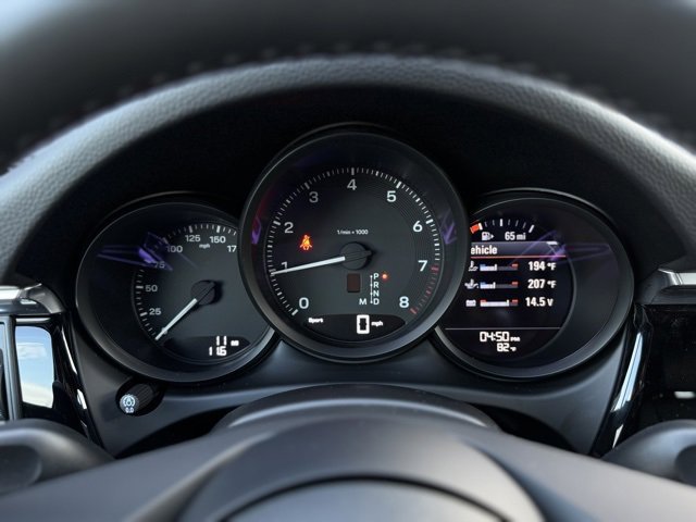 New 2026 Porsche Macan image 19