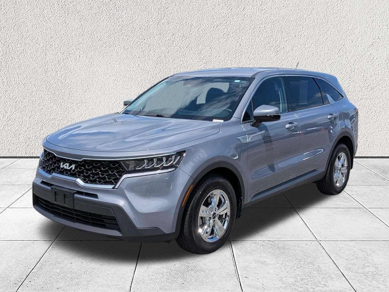 Used 2023 Kia Sorento LX FWD image 7