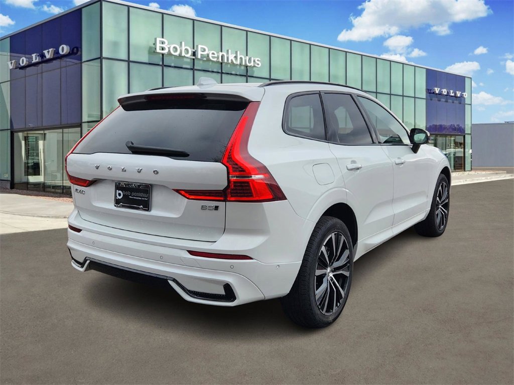 Used 2025 Volvo XC60 B5 Plus image 30