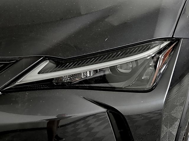 Used 2023 Lexus UX 250h FWD w/ Accessory Package (Z2) image 10