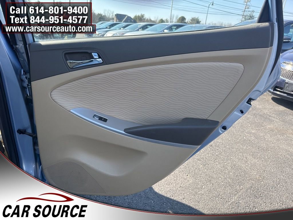 Used 2013 Hyundai Accent GLS w/ Premium Pkg image 22