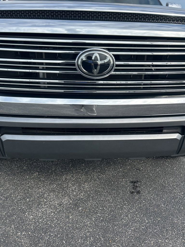 Used 2021 Toyota Tundra 1794 Edition AWD/4WD image 3
