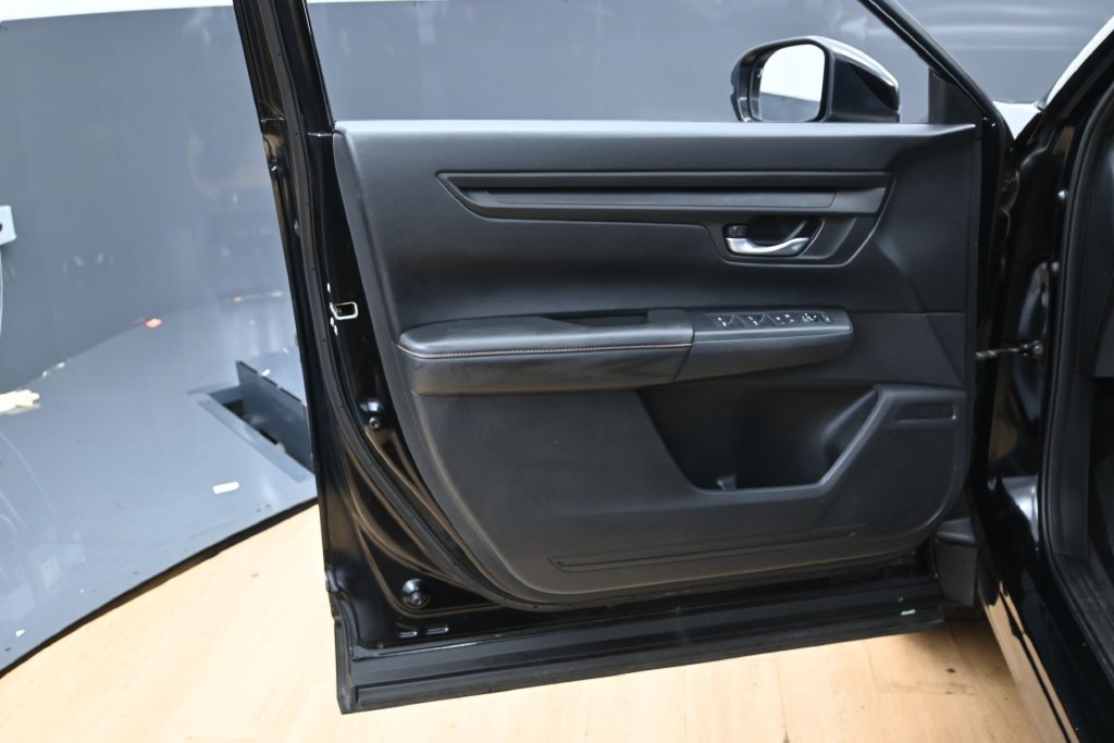Used 2024 Honda CR-V Sport image 30