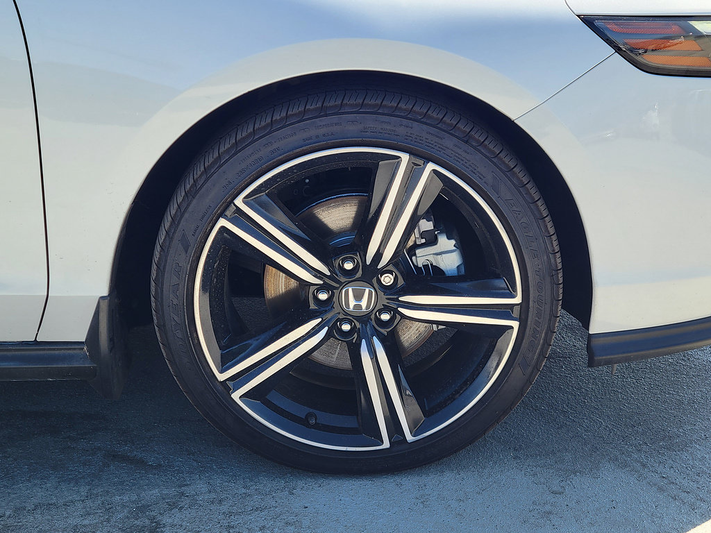 Used 2024 Honda Accord Sport image 5