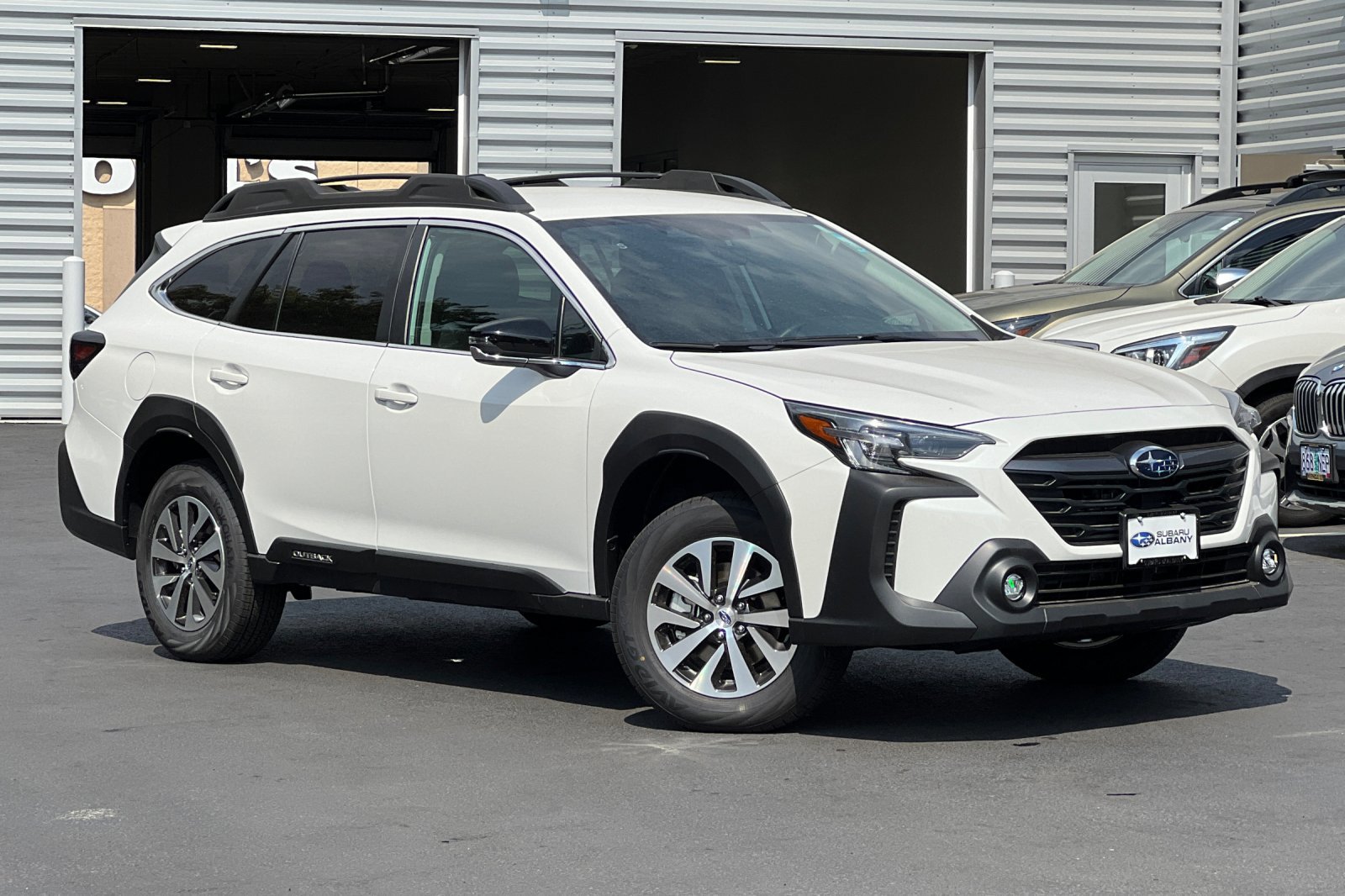 New 2025 Subaru Outback Premium video 2