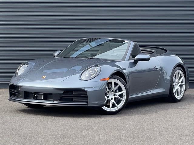 Used 2025 Porsche 911 Carrera image 1