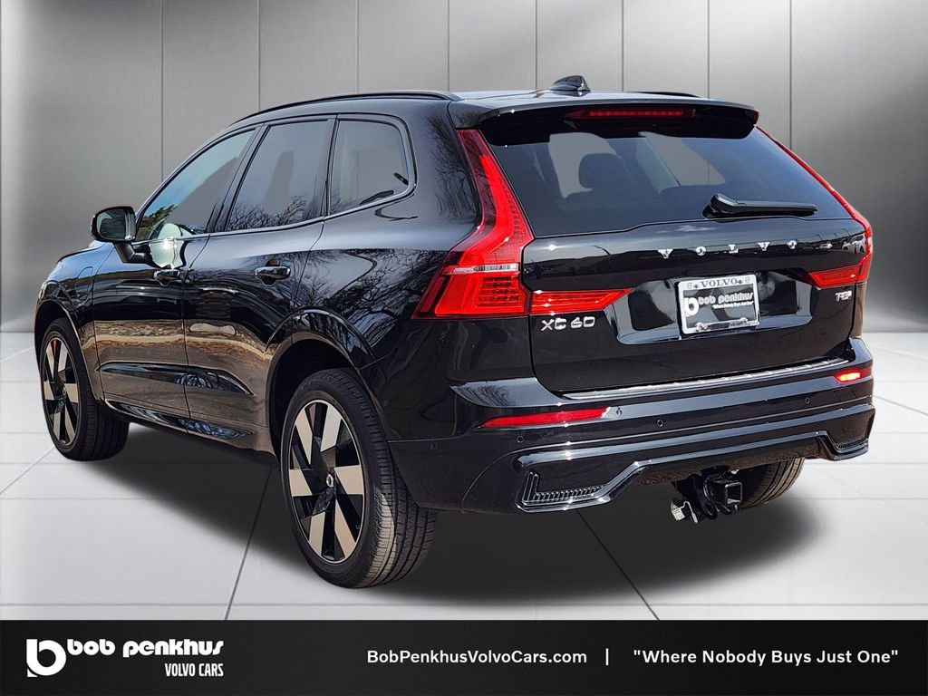 Used 2025 Volvo XC60 T8 Plus w/ Protection Package Premier image 26