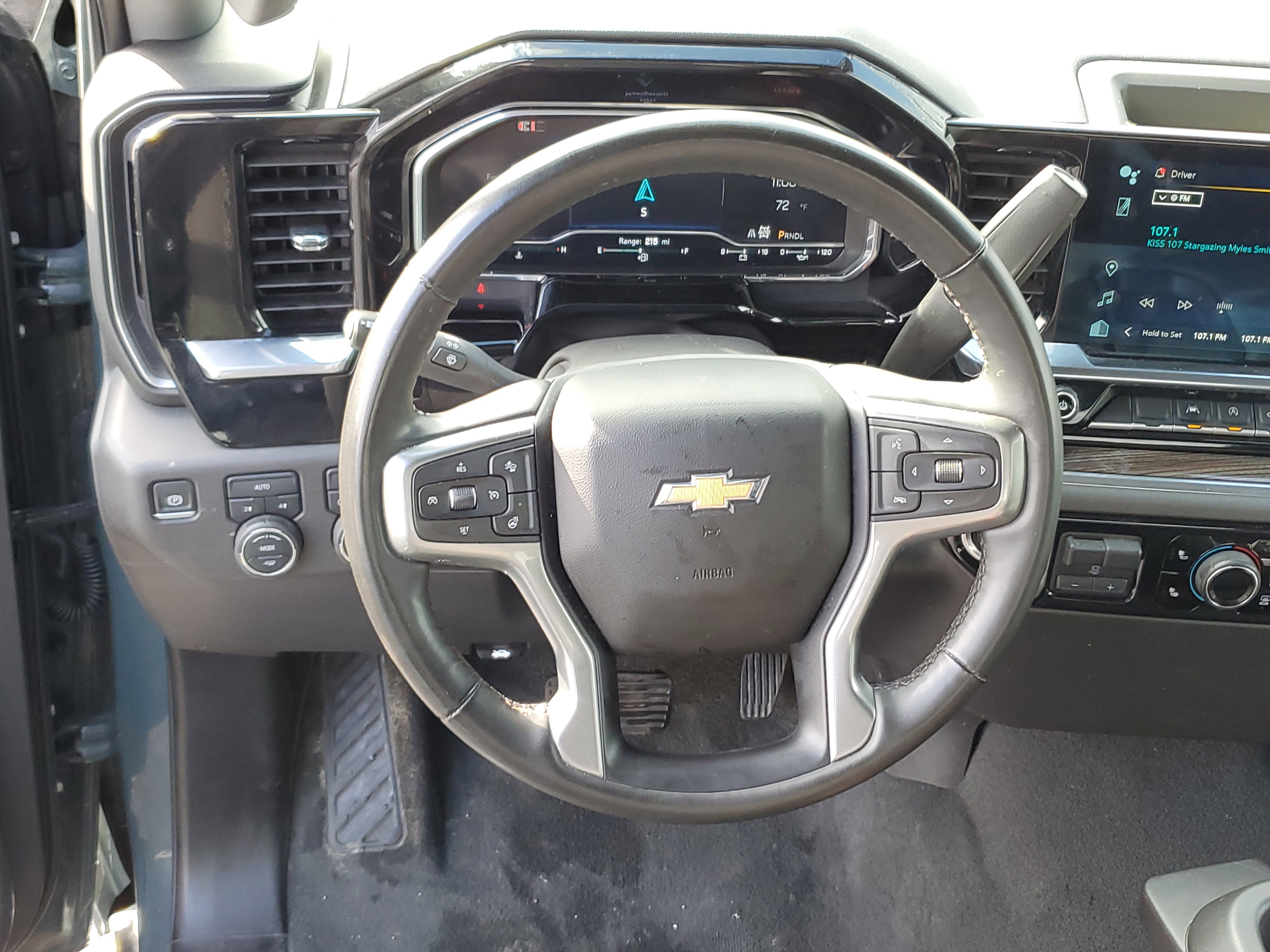 Used 2025 Chevrolet Silverado 1500 LT image 13