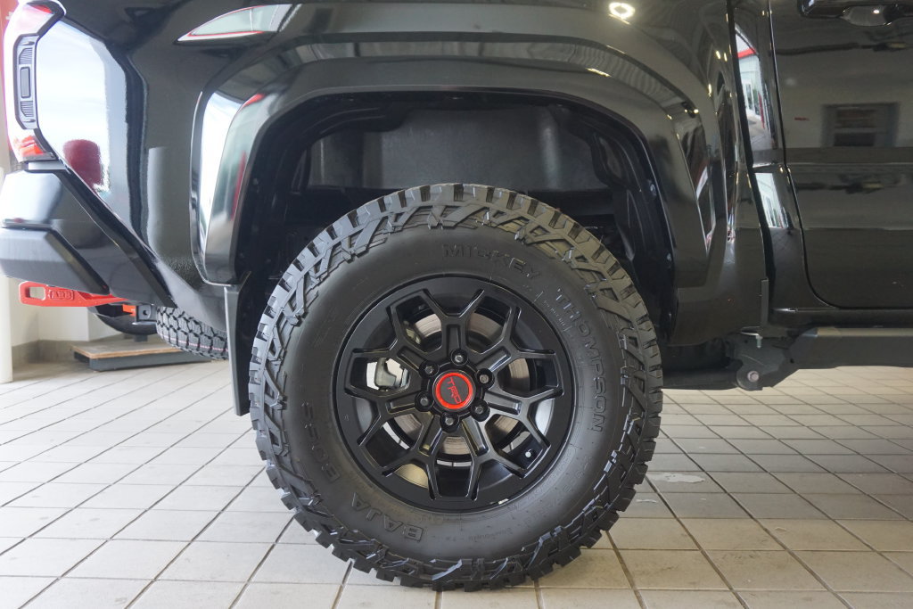 Used 2024 Toyota Tacoma TRD Pro AWD/4WD image 33