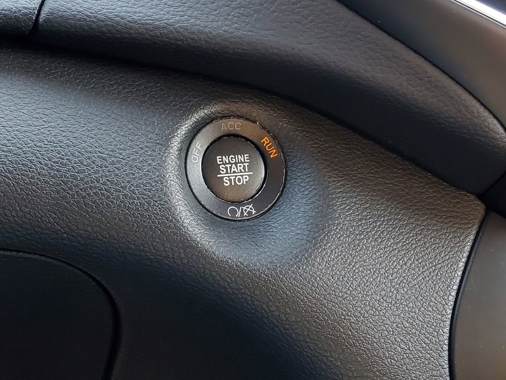 Used 2019 Jeep Cherokee Limited image 22