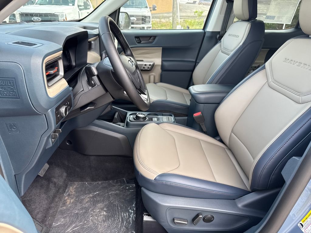 New 2025 Ford Maverick Lariat w/ 4K Tow Package image 20