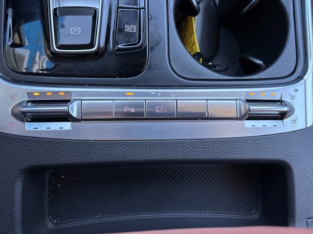 Used 2026 Kia Carnival SX image 43